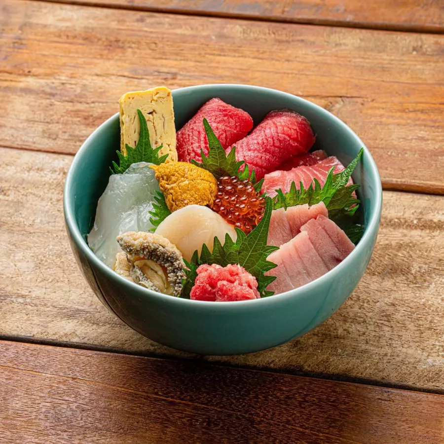 Minami, photo 1
