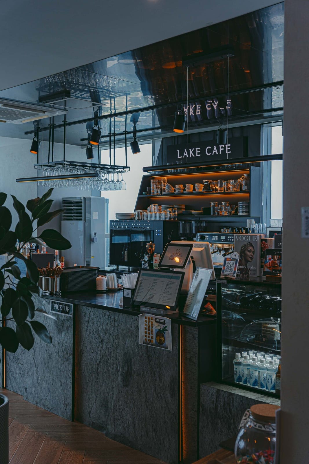 Lake Café Gwanggyo SK View Lake 34F, photo 4