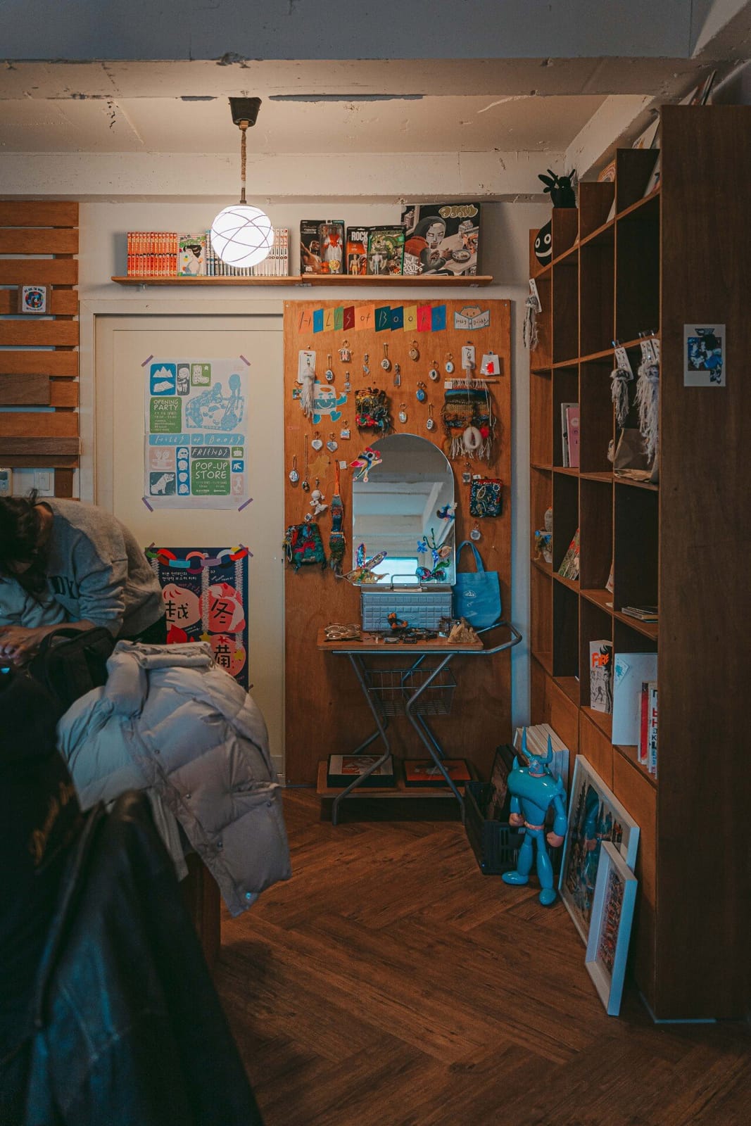 Hills of Books, photo 3