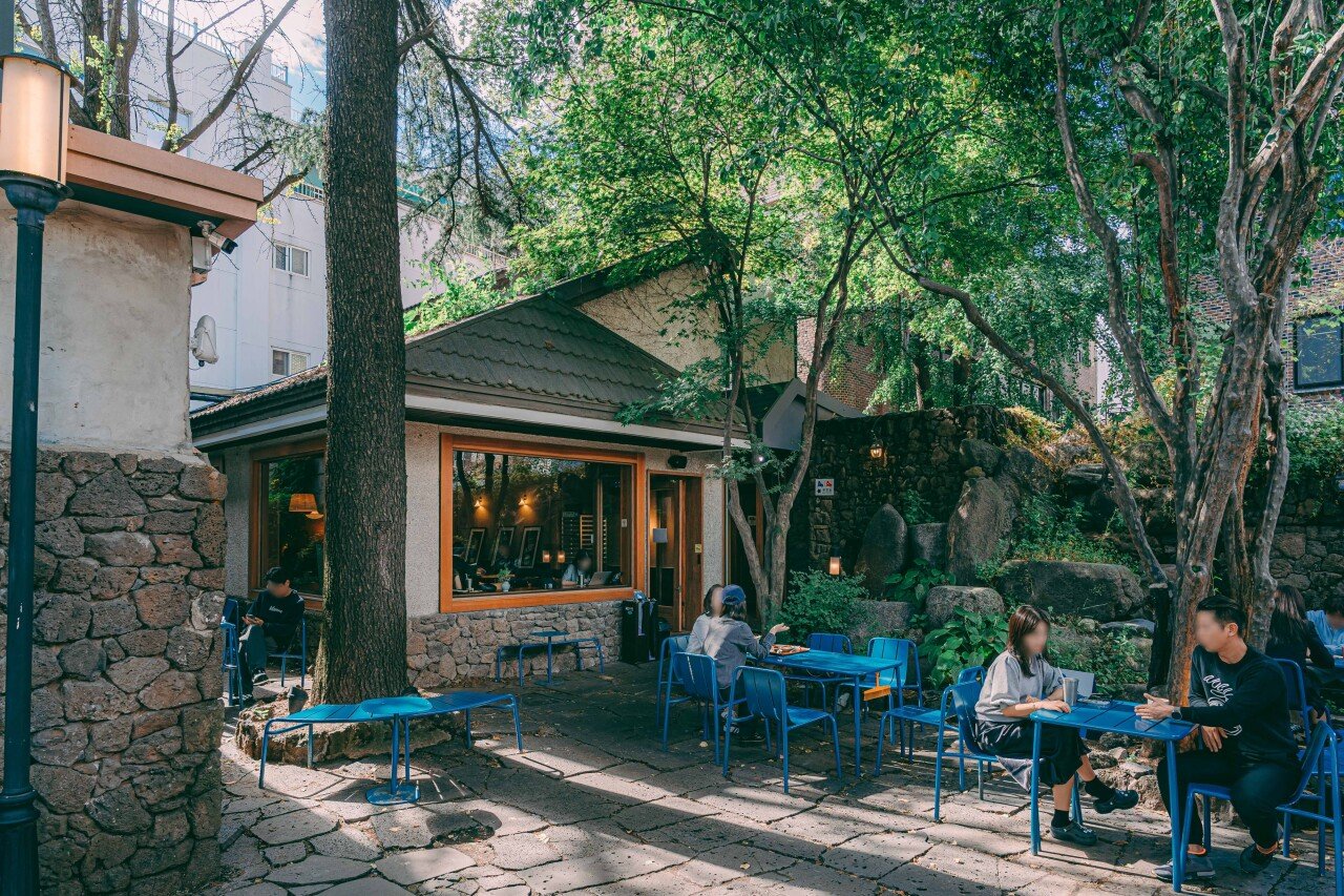 Fritz Jangchung, photo 3