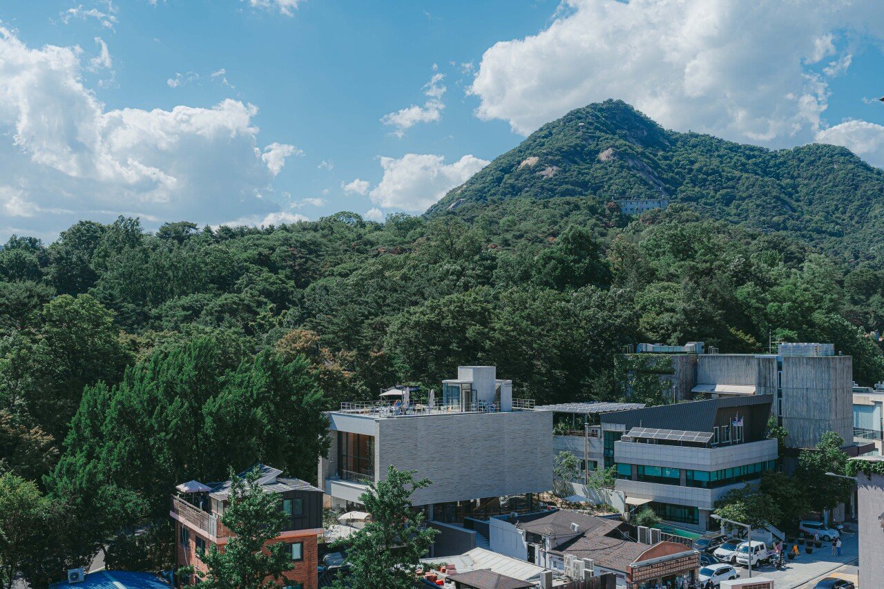 Four Stones Samcheong, photo 1