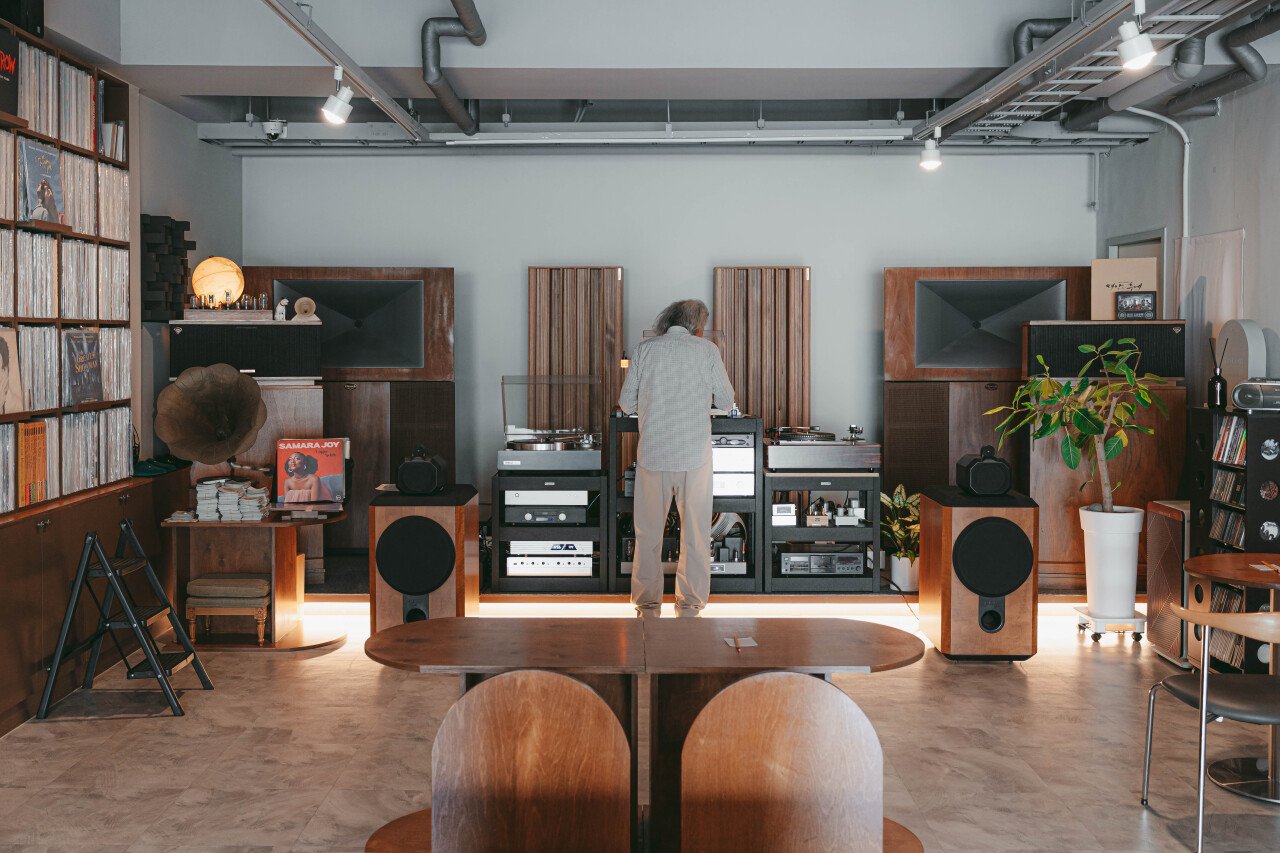 Music Space On, photo 1