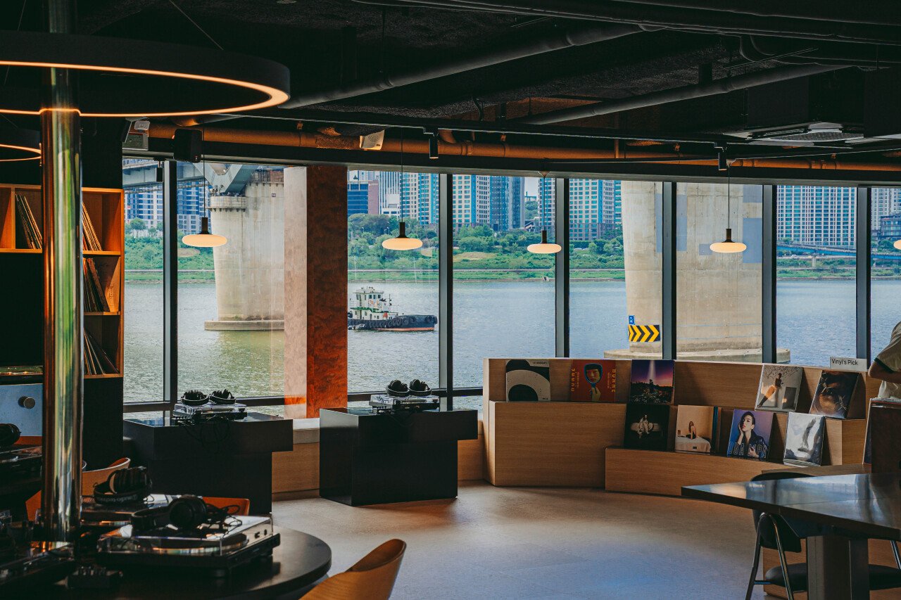 Vinyl Hangang, photo 2