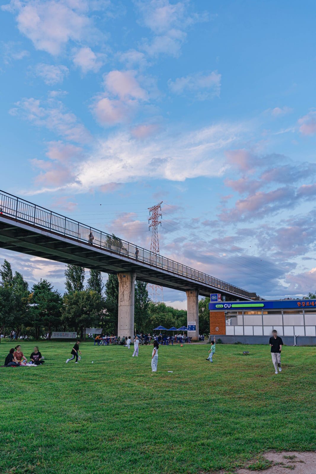 Yanghwa Hangang Park, photo 3